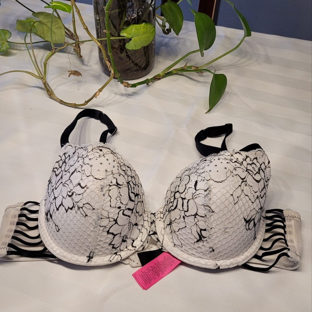 Bra